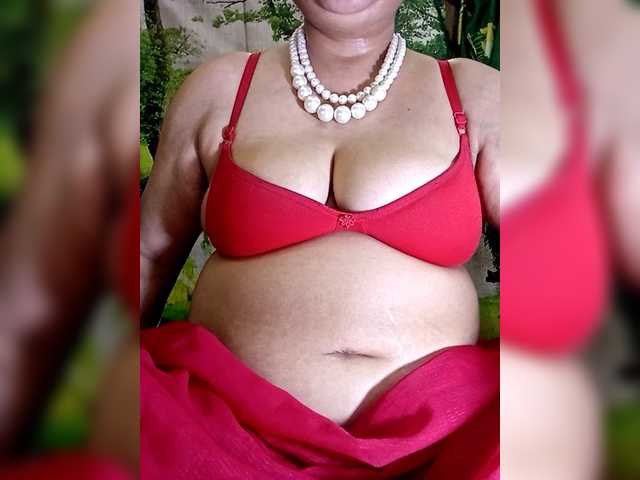 sexycharu's BongaCams show and profile