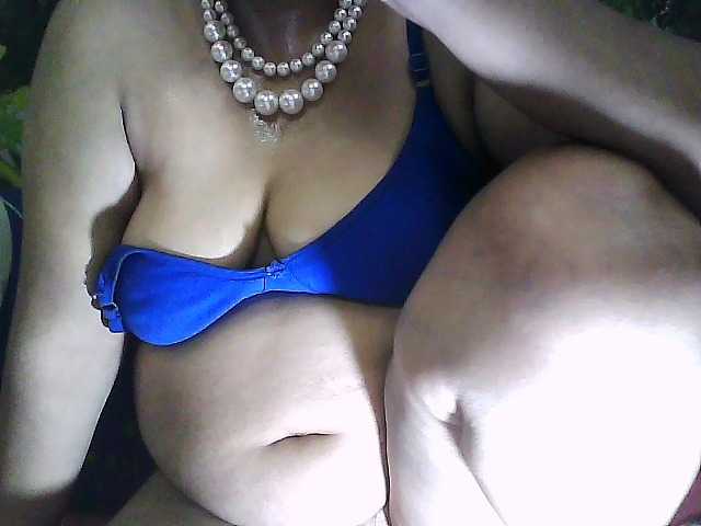 sexycharu's BongaCams show and profile