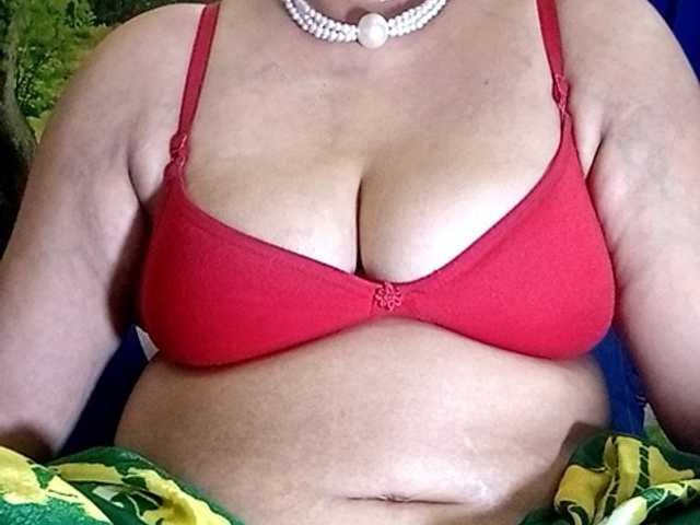 sexycharu's BongaCams show and profile