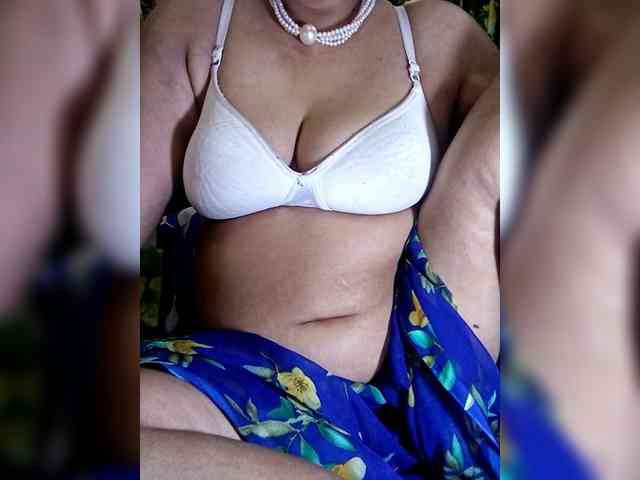 sexycharu Live Webcam on BongaCams