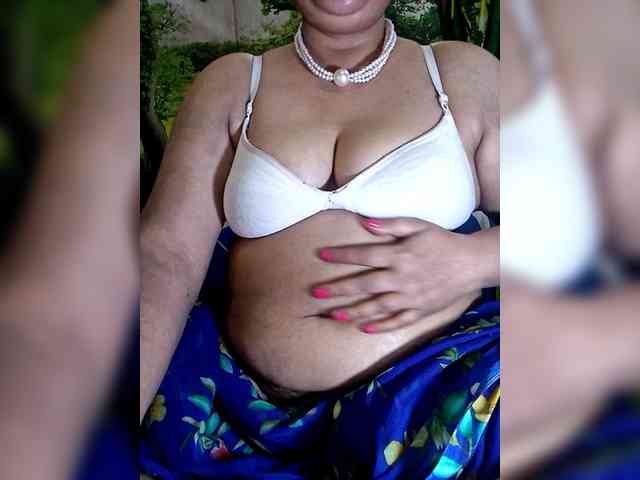 sexycharu Live Webcam on BongaCams