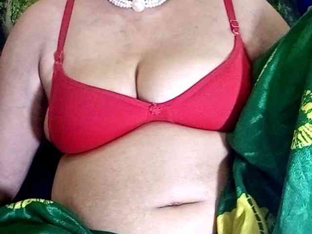 sexycharu Live Webcam on BongaCams