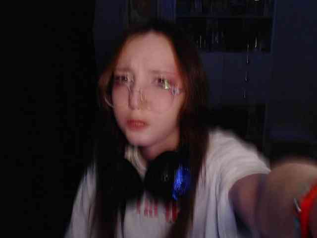 AmeliaMeow webcam