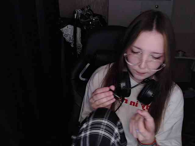 AmeliaMeow webcam