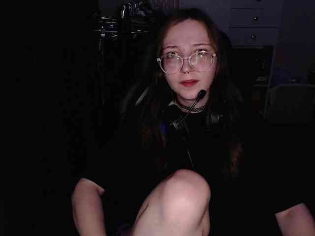 AmeliaMeow webcam