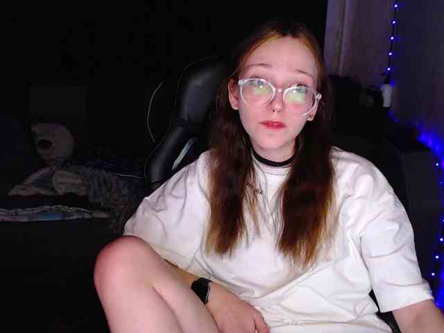 AmeliaMeow webcam