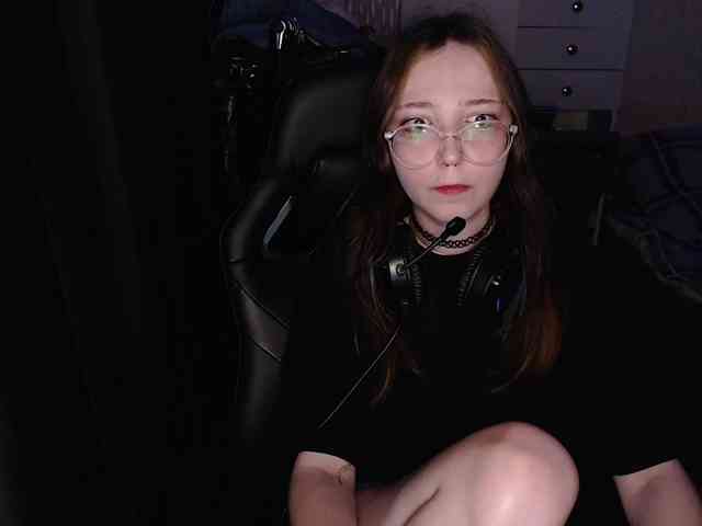 AmeliaMeow webcam