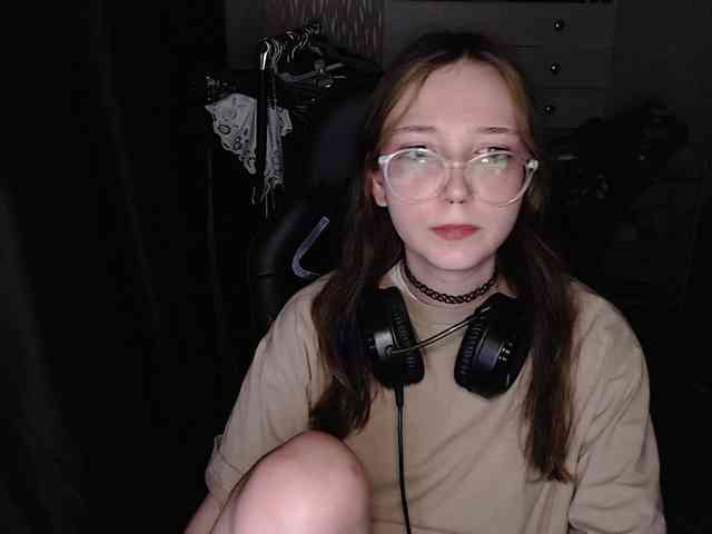 AmeliaMeow webcam