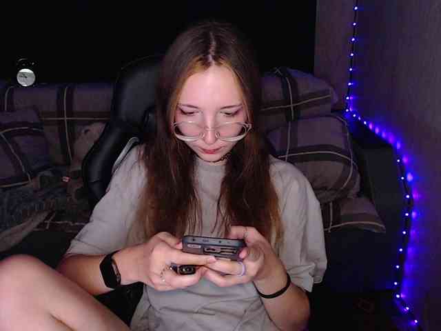 AmeliaMeow webcam