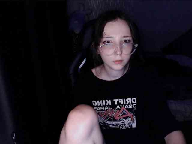 AmeliaMeow webcam