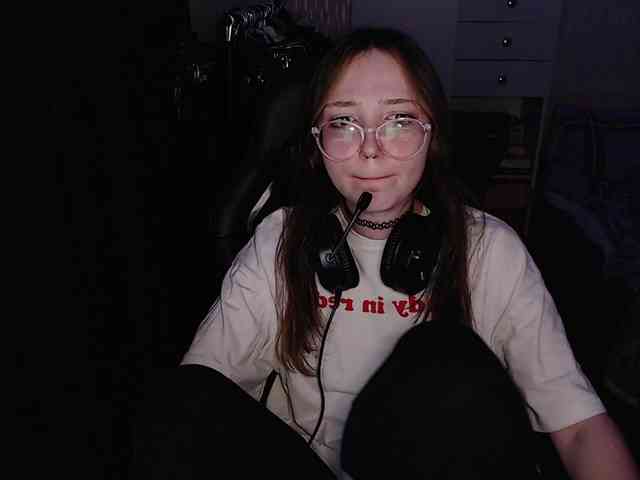 AmeliaMeow webcam