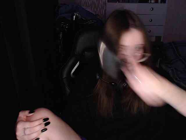 AmeliaMeow webcam