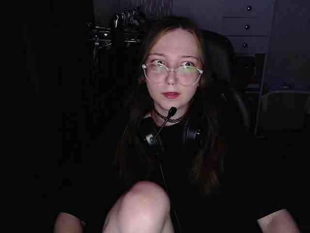 AmeliaMeow webcam