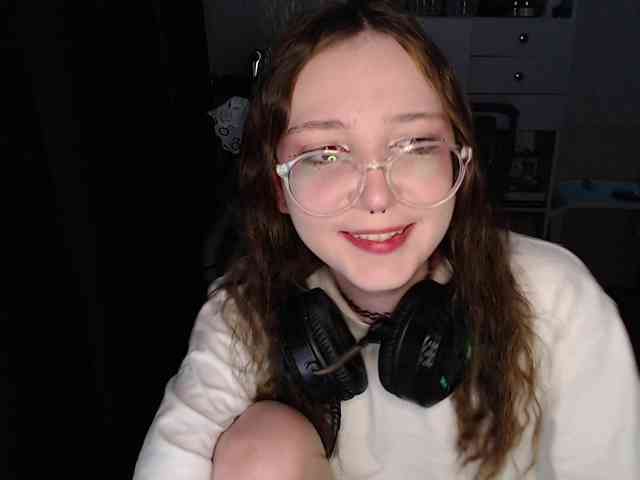 AmeliaMeow webcam