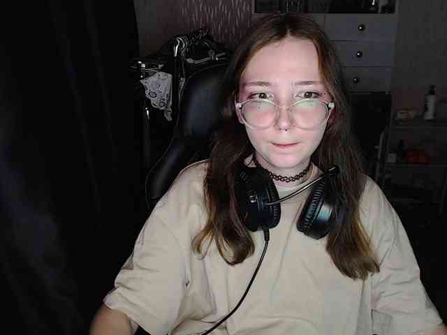 AmeliaMeow webcam