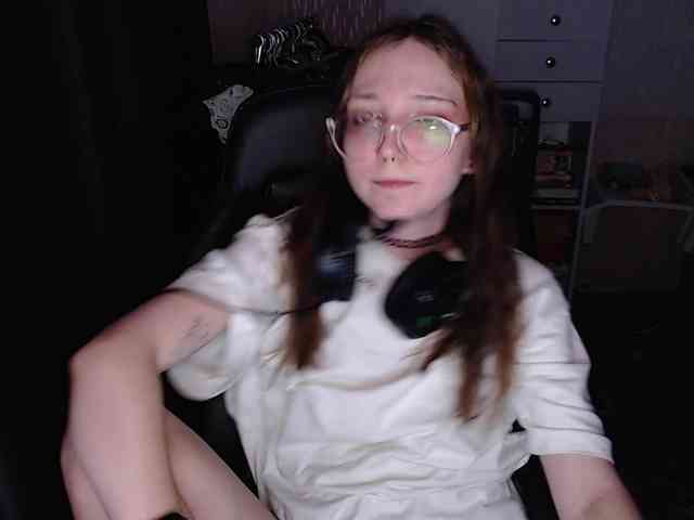 AmeliaMeow webcam