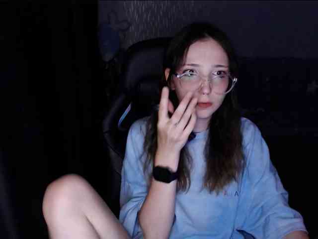 AmeliaMeow webcam