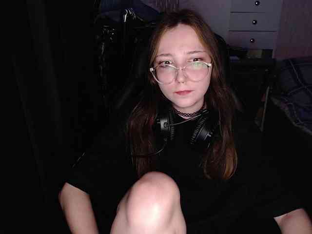 AmeliaMeow webcam