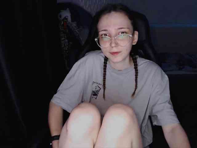AmeliaMeow webcam