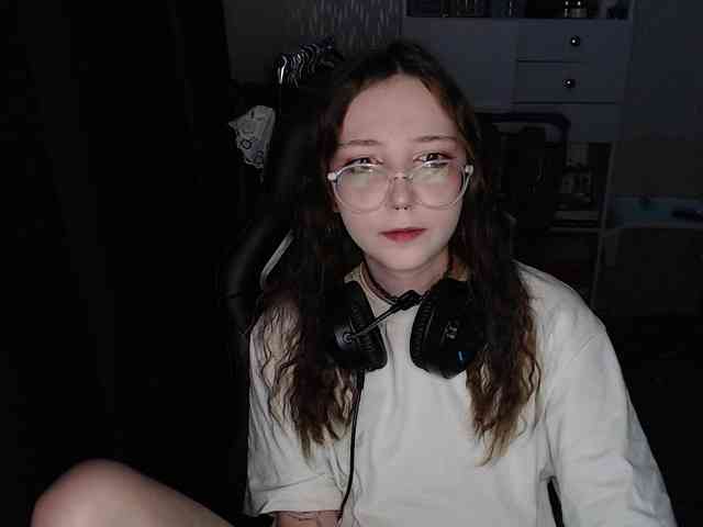 AmeliaMeow webcam