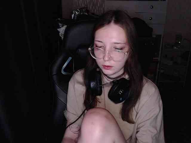 AmeliaMeow webcam