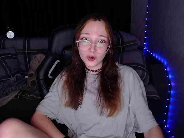 AmeliaMeow webcam