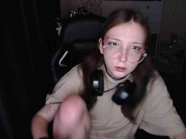 AmeliaMeow webcam