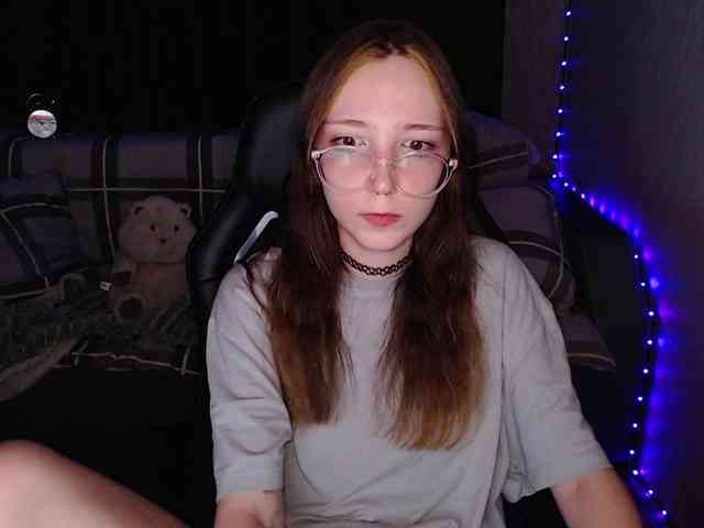AmeliaMeow webcam