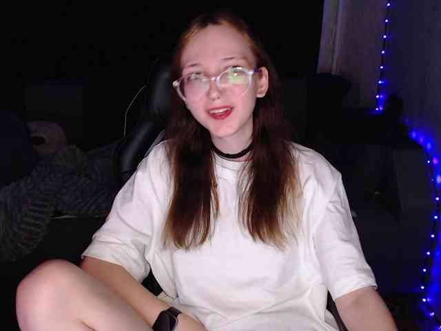 AmeliaMeow webcam