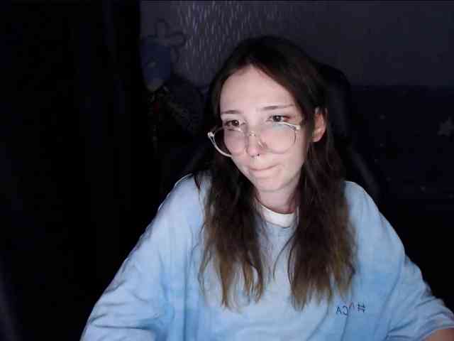 AmeliaMeow webcam