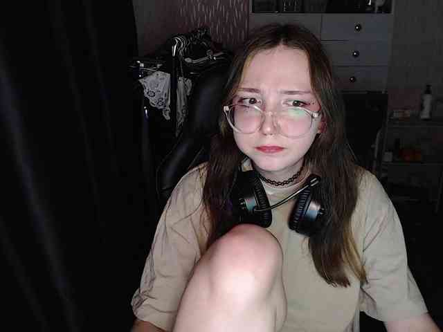 AmeliaMeow webcam