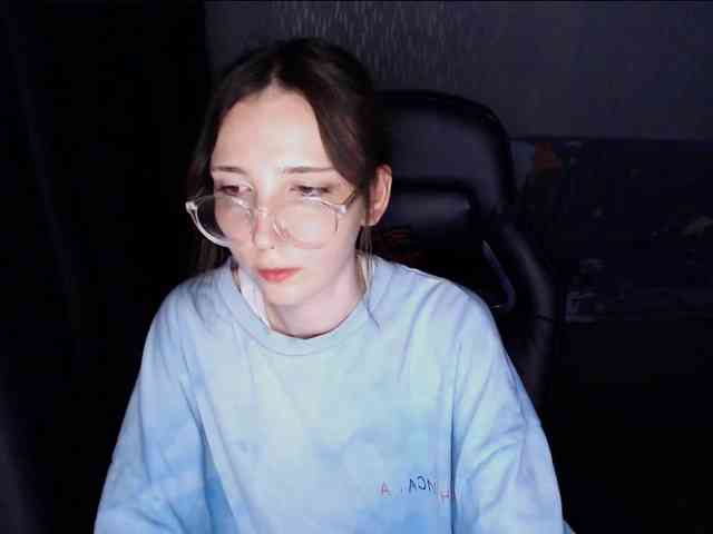 AmeliaMeow webcam