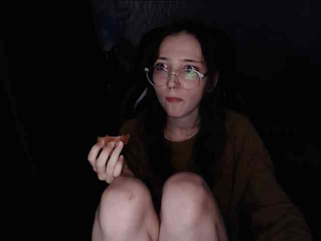 AmeliaMeow webcam