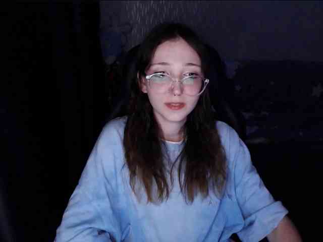 AmeliaMeow webcam