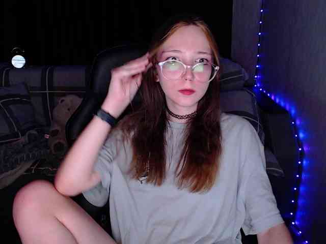 AmeliaMeow webcam