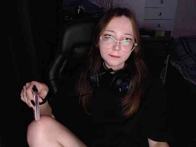 AmeliaMeow webcam
