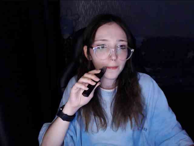 AmeliaMeow webcam