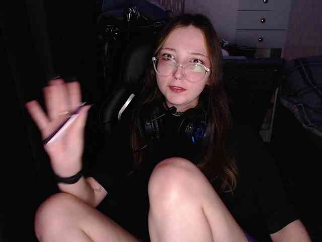 AmeliaMeow webcam