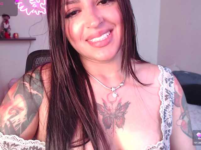 Missdennise's BongaCams show and profile