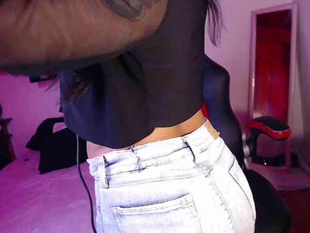 Missdennise webcam