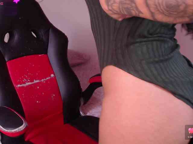 Missdennise webcam