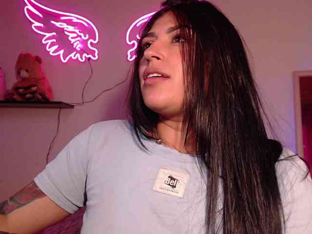 Missdennise webcam