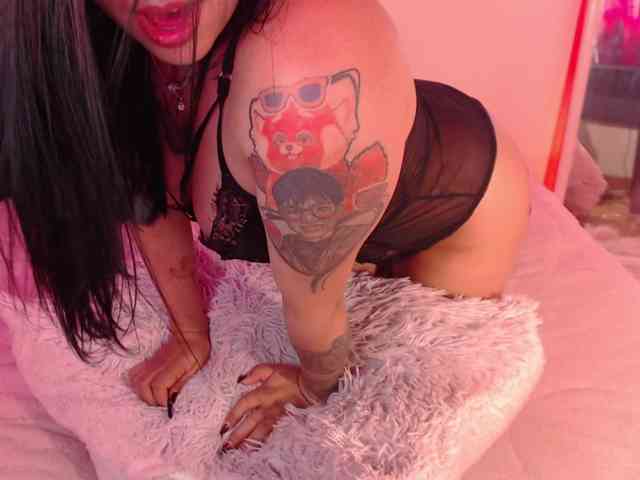 Missdennise webcam
