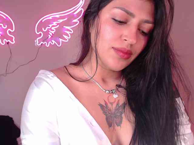 Missdennise webcam