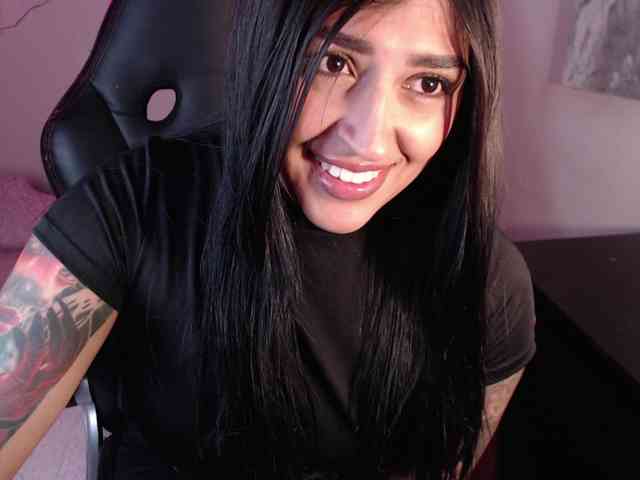 Missdennise webcam