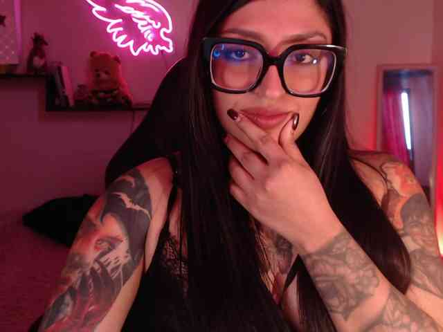 Missdennise webcam