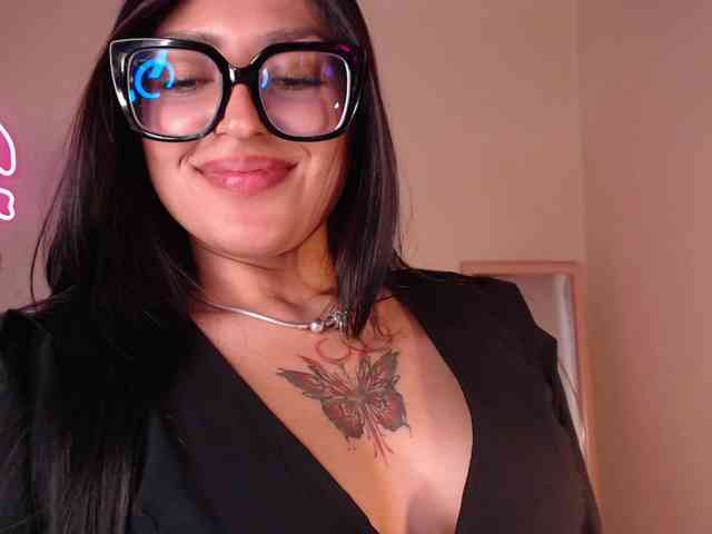 Missdennise webcam