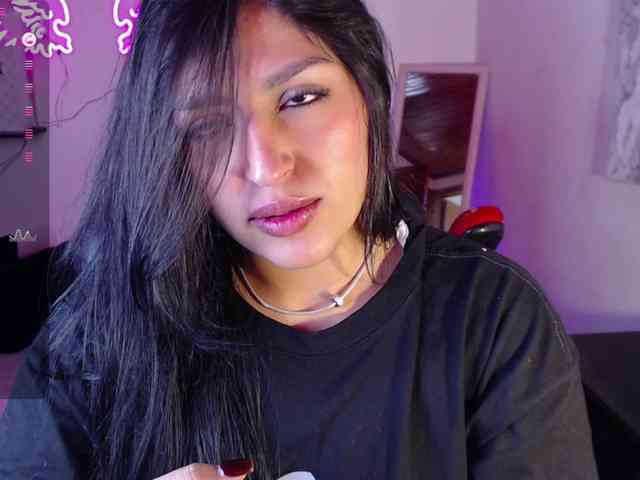 Missdennise webcam