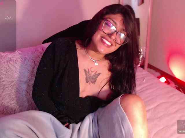 Missdennise webcam