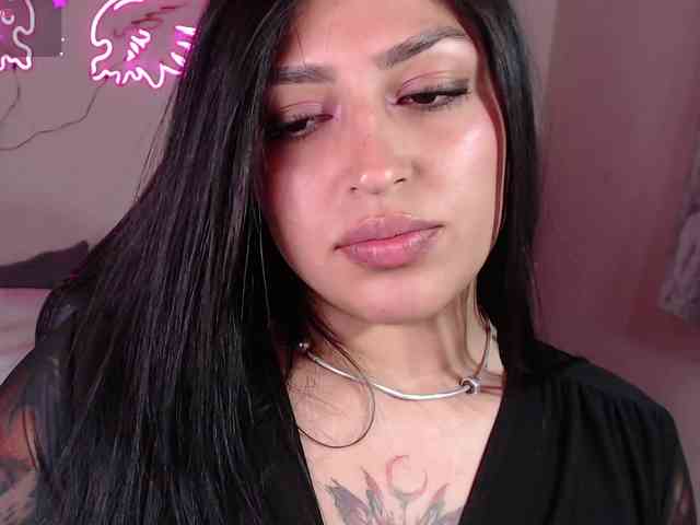 Missdennise webcam